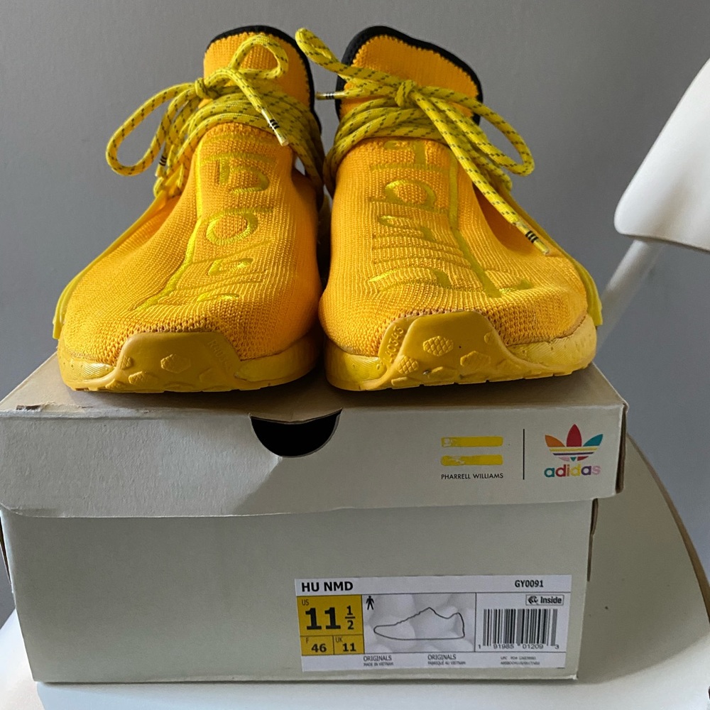 11.5 ADIDAS HU NMD